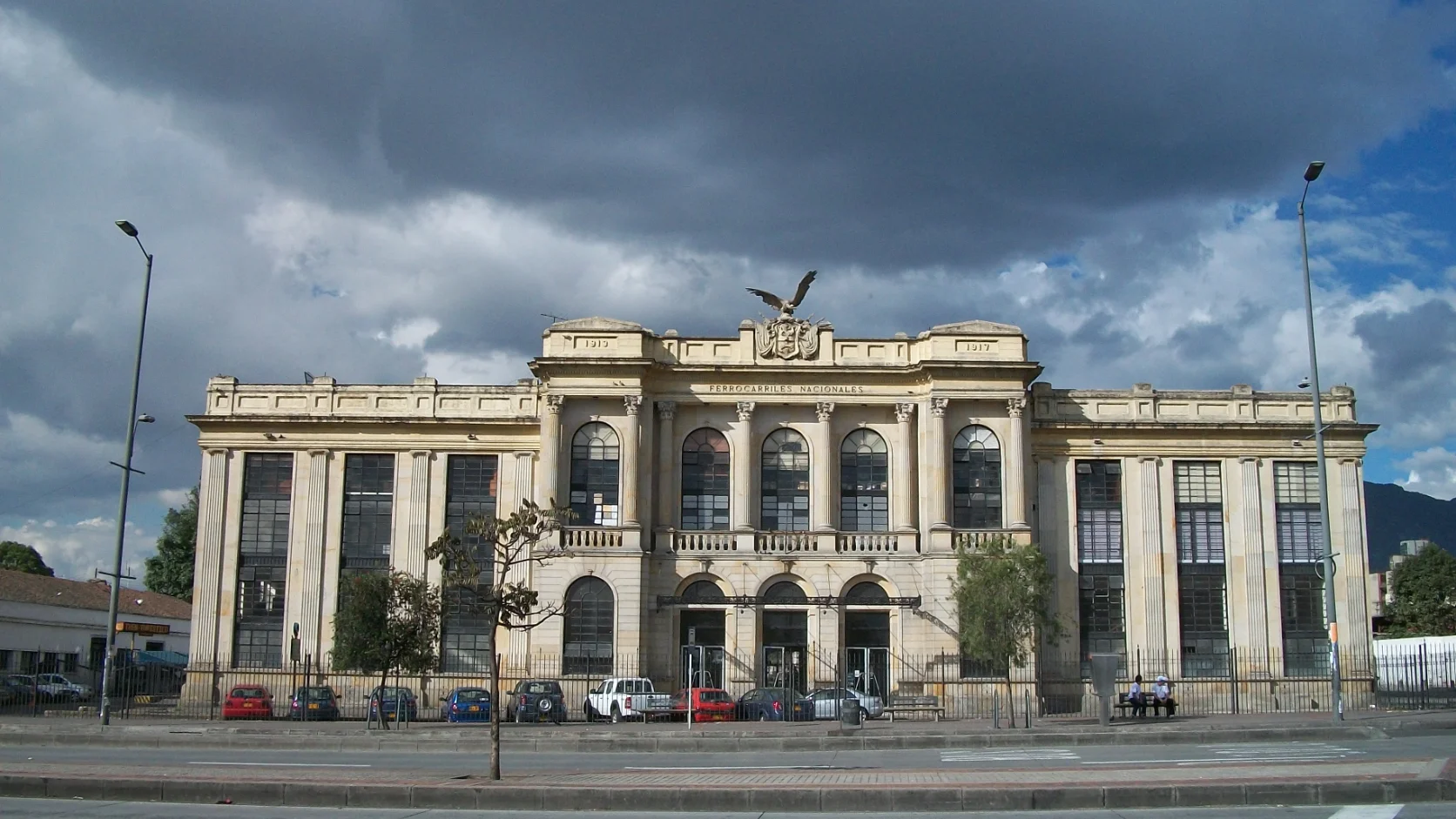 La Estación de la Sabana, el edificio que abrió Bogotá al ferrocarril